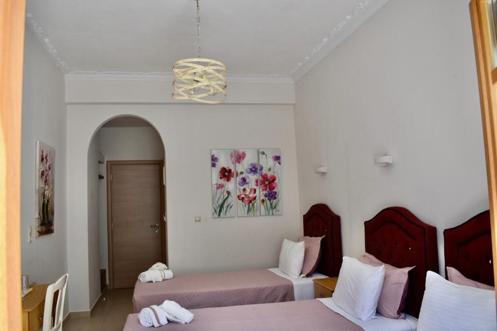 Minoa Hotel — 5