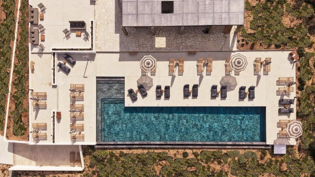 Ovea Paros — 3