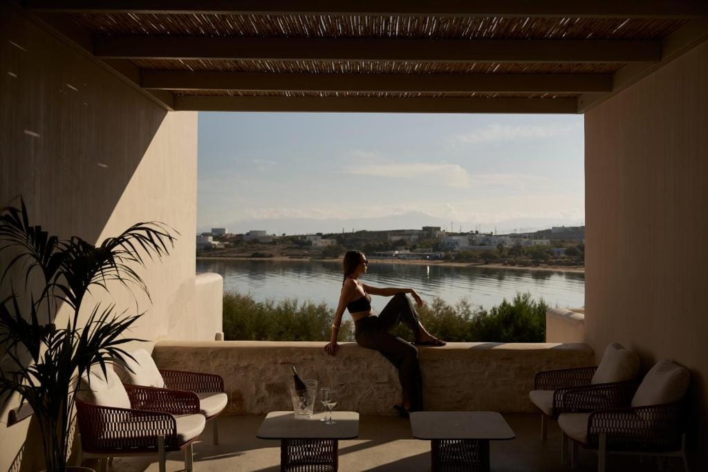 Salt Suites Paros
