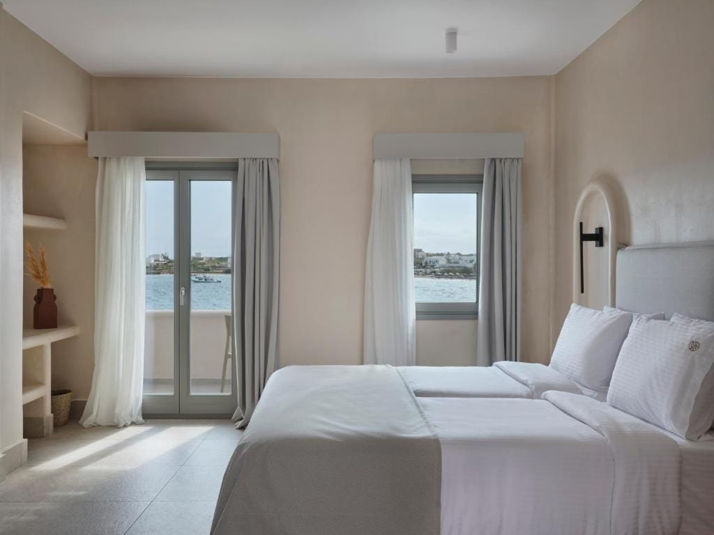 Salt Suites Paros — 3