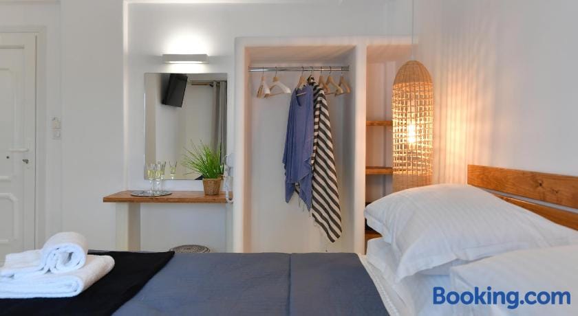 Ammos Luxury Rooms & Home — 5