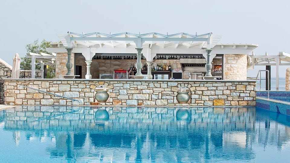 Contaratos Beach Hotel