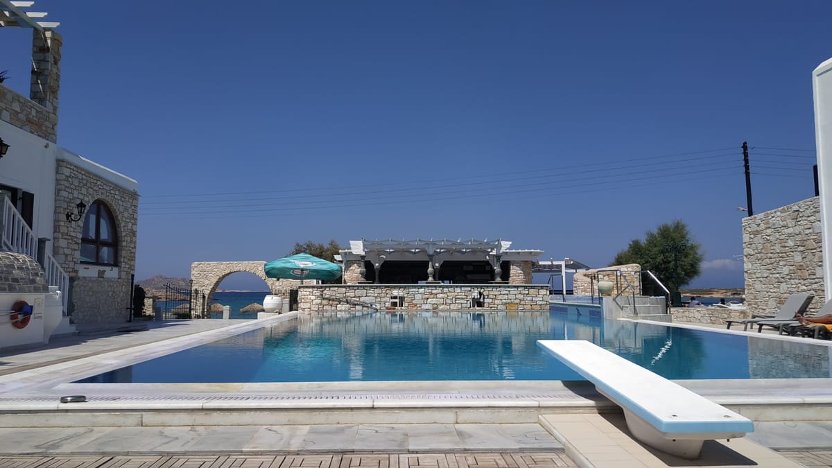 Contaratos Beach Hotel — 3