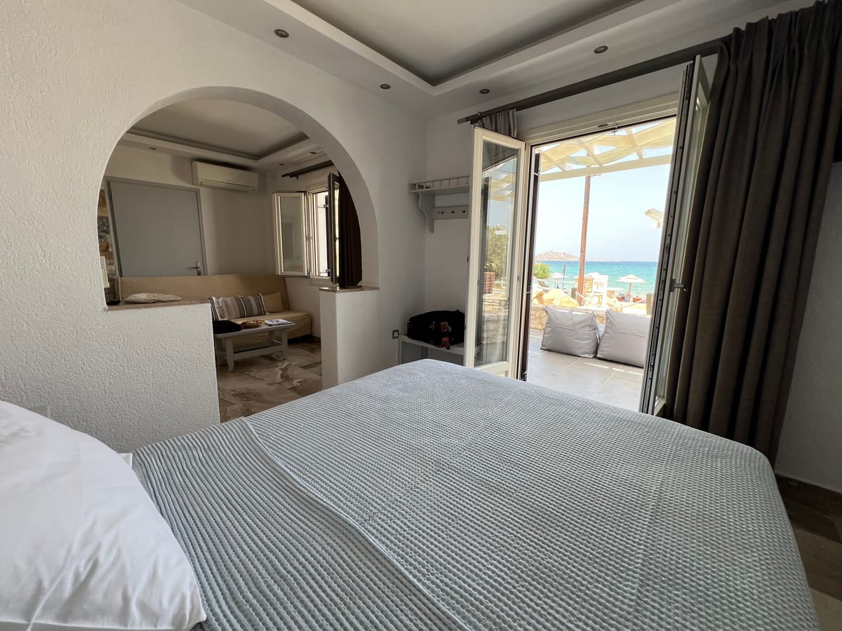 Contaratos Beach Hotel — 4