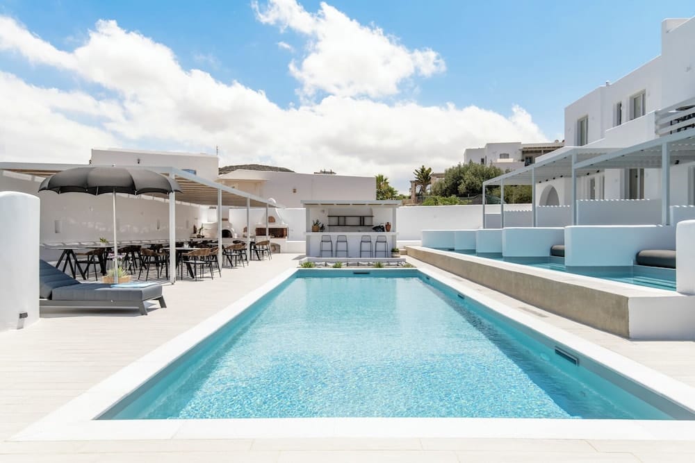 Quartano Luxury Cycladic Residence