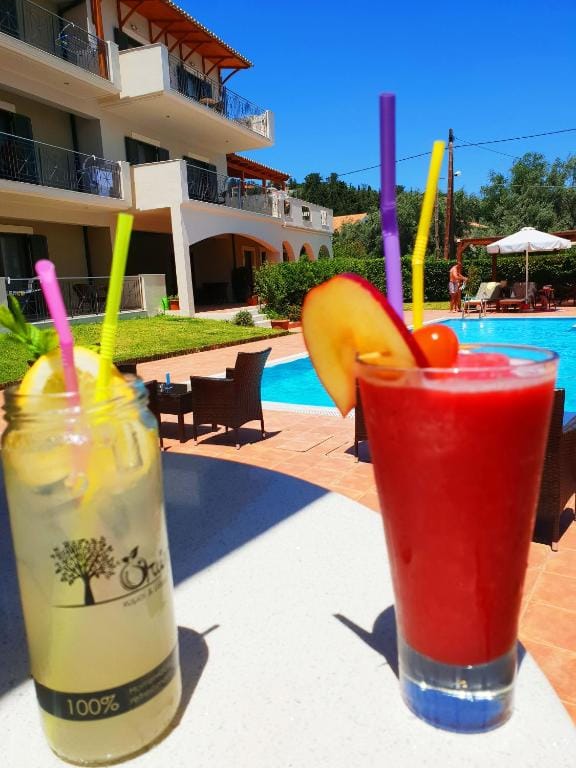 Eleana Boutique Hotel & Blue Infinity — 3