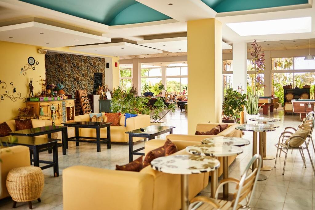 Rhodian Sun Hotel — 4