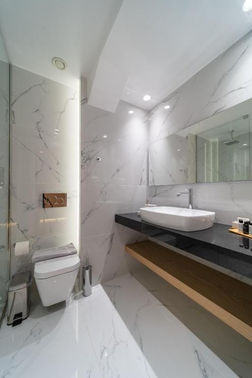 City Loft Hotel — 3