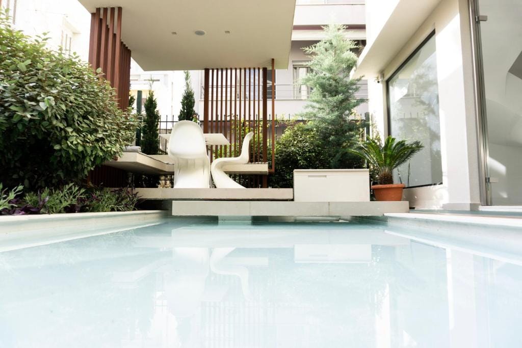 City Loft Hotel — 4