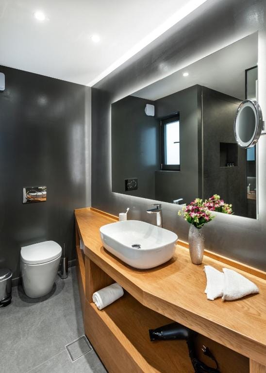 DAYS City Suites — 3