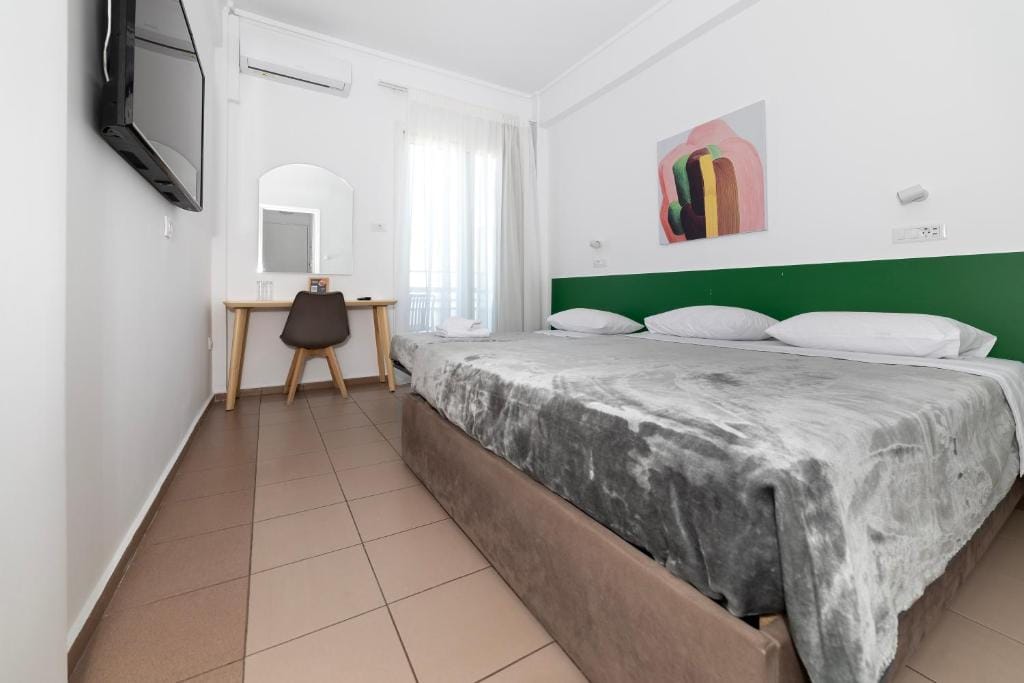 Delfini Hotel — 5