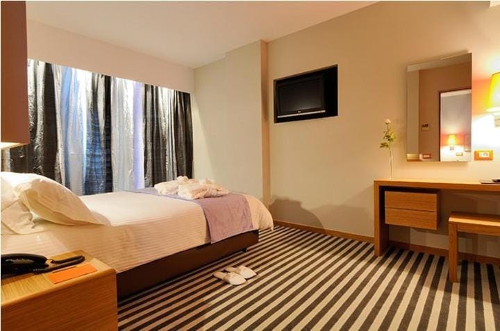 Galaxy City Center Hotel — 2