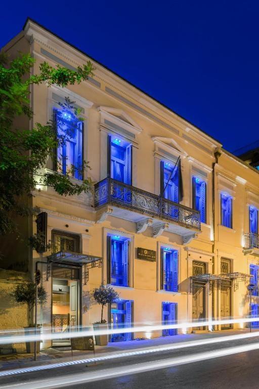 Maison Grecque Hotel Extraordinaire — 1