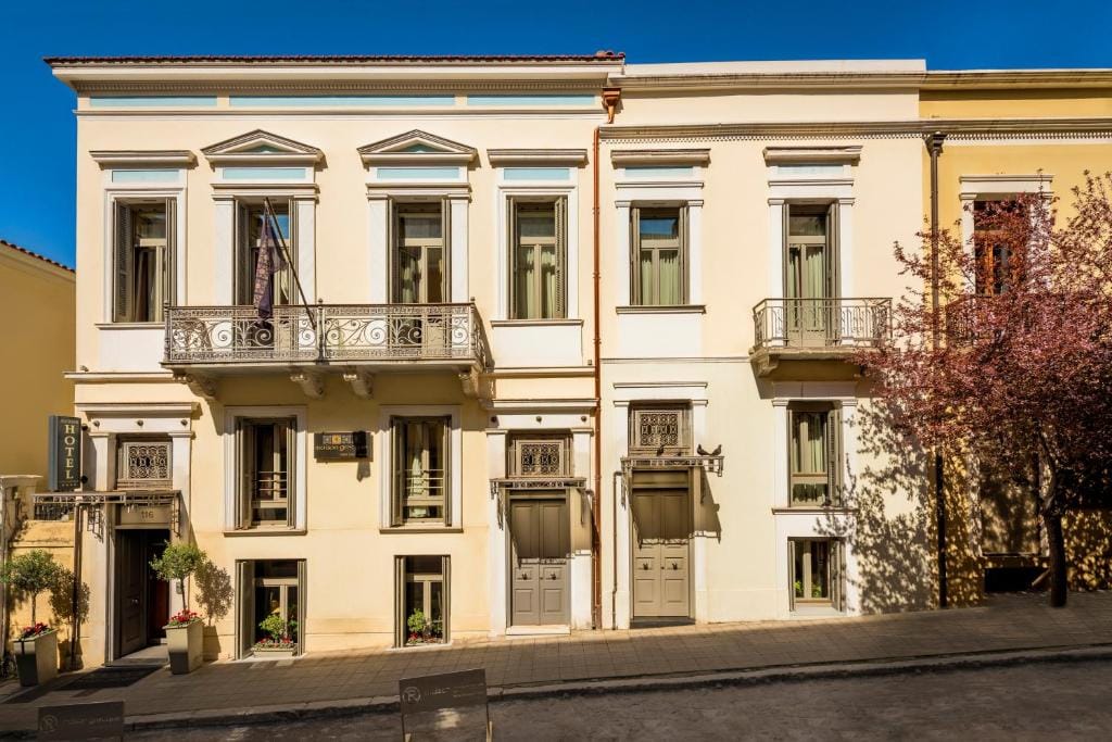 Maison Grecque Hotel Extraordinaire — 5