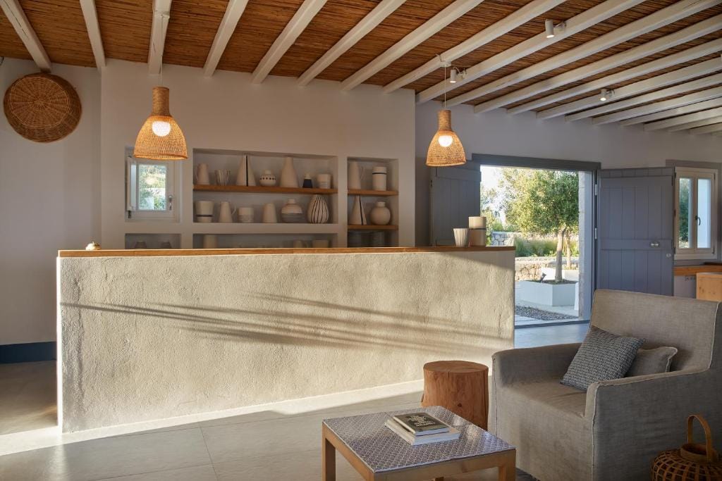 Milos Breeze Boutique Hotel — 3
