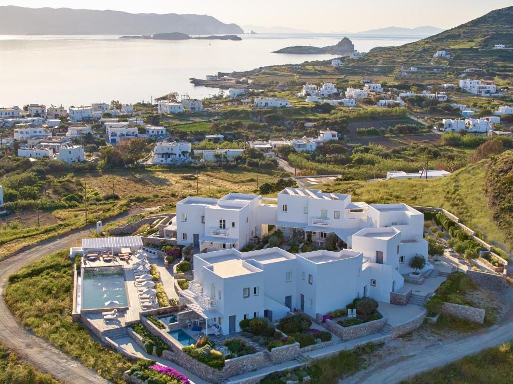 Milos Breeze Boutique Hotel — 4