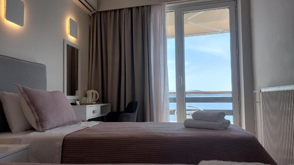 Hotel Avra