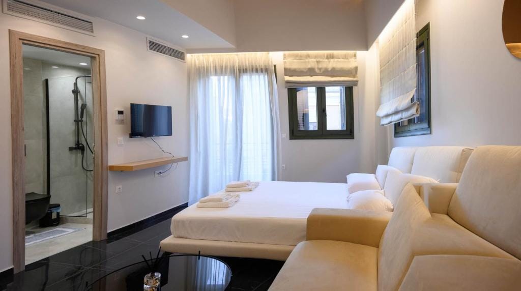 Luxury Suites by Panagiota — 4