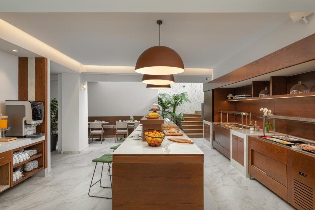 Preveza City Comfort Hotel — 4