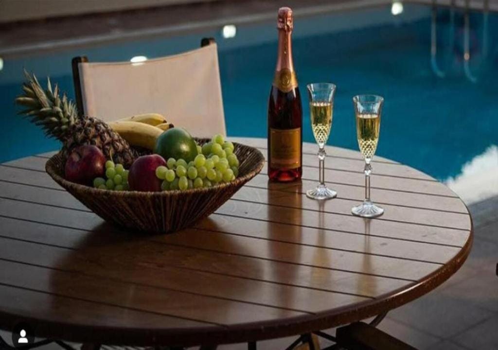 Queen Boutique Suites Preveza — 5