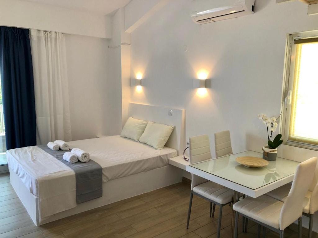 Sirakgast Ionian Sea Appartments — 2