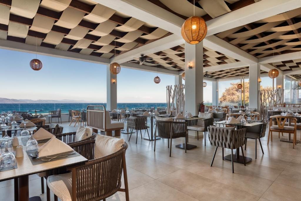 Oceanis Beach & Spa Resort — 3