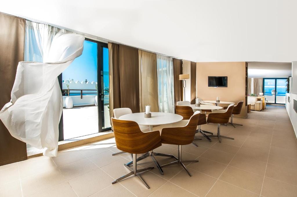 Oceanis Beach & Spa Resort — 4