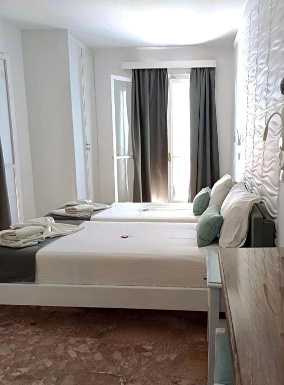 LITO STUDIOS APARTMENTS — 5