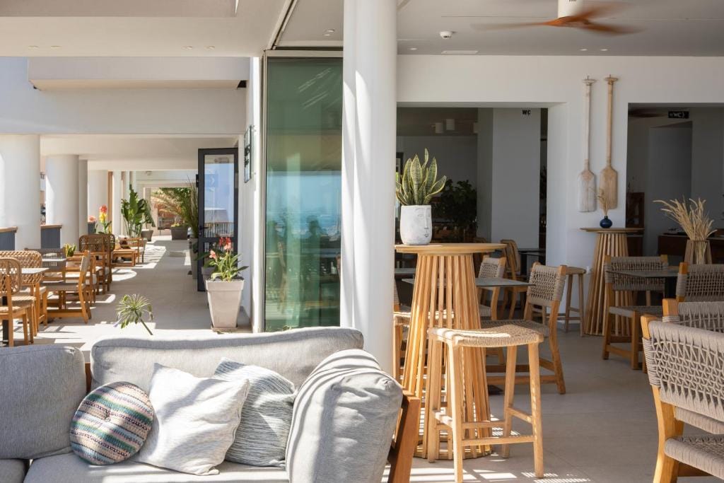 Ammos Suites — 4