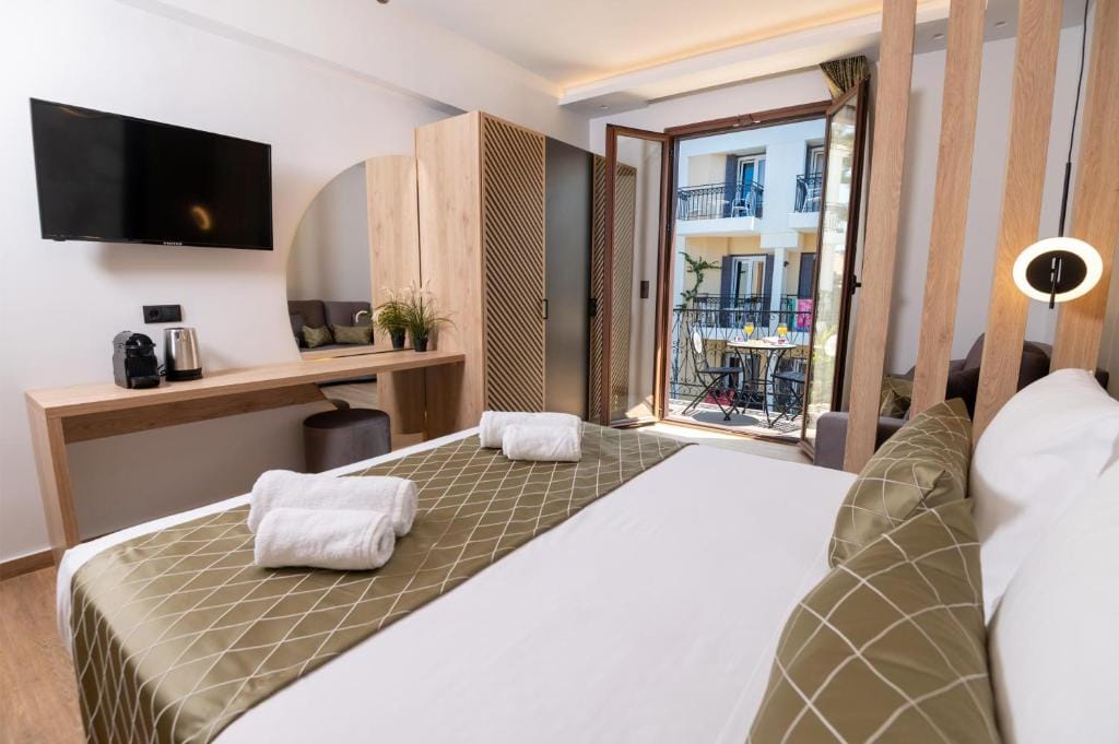 John & Mary Suites — 1