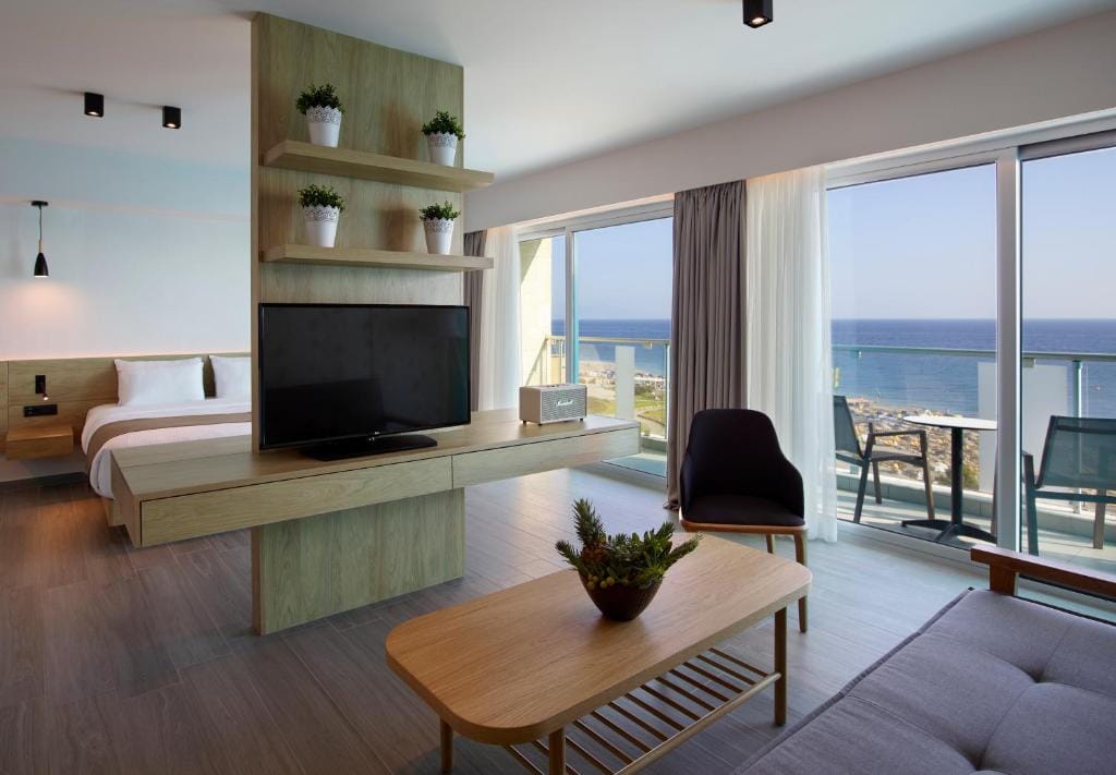 Aquarium View Hotel Adults Only 21 plus — 5