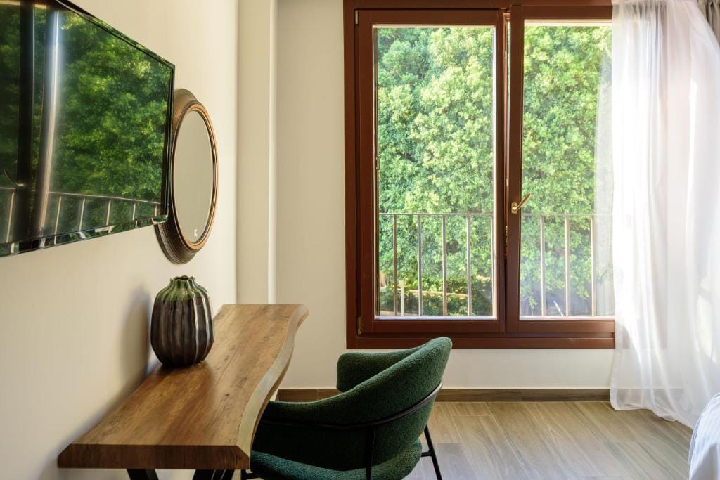 Arthur Suites in Old Town — 3