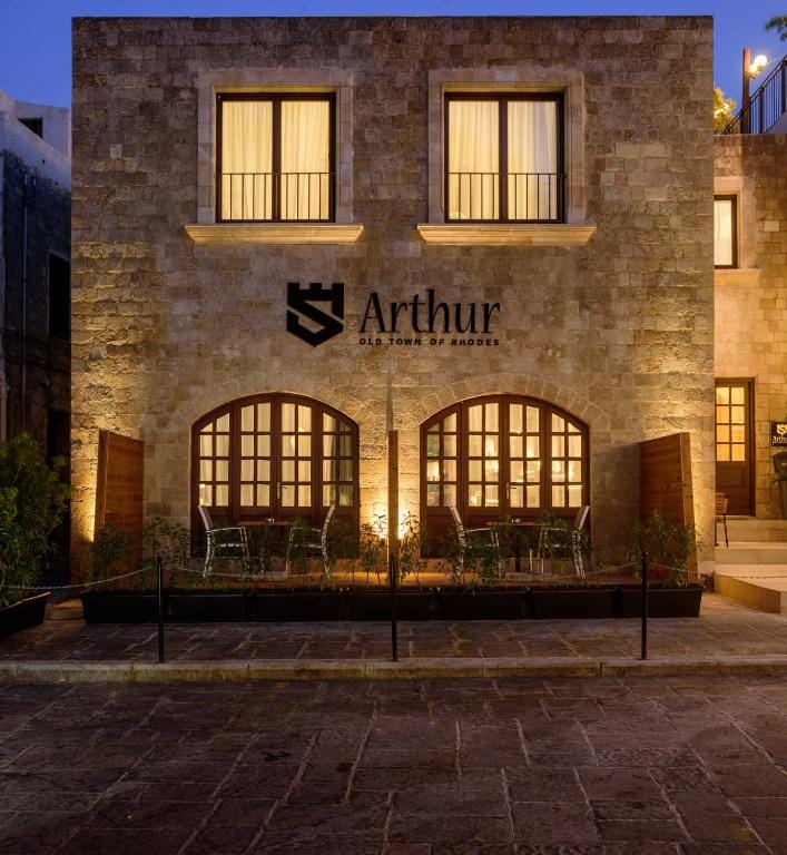 Arthur Suites in Old Town — 5