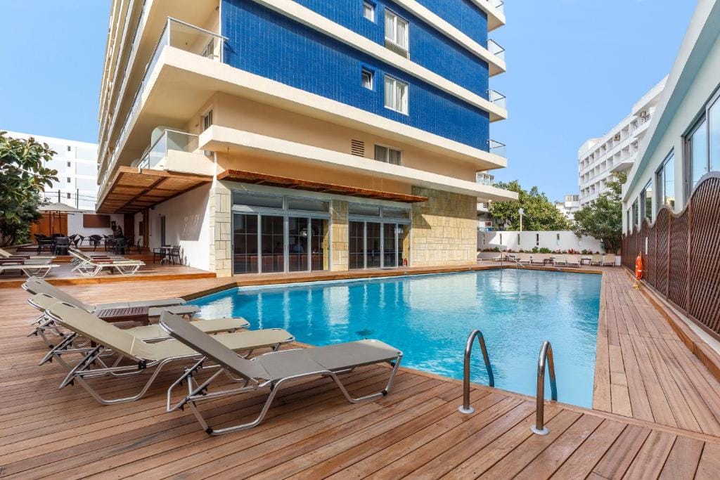 Athena Hotel — 4