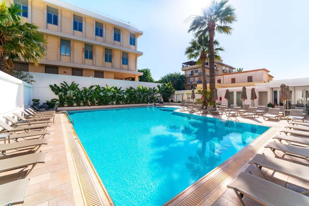 Best Western Plus Hotel Plaza — 4