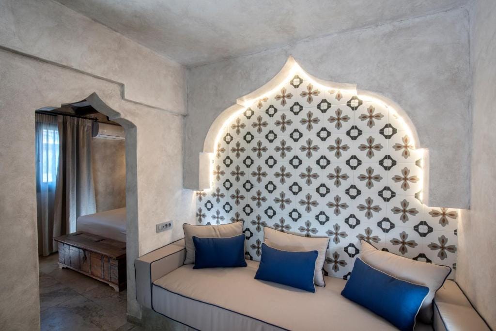 DECAN Concept Boutique Estate — 4