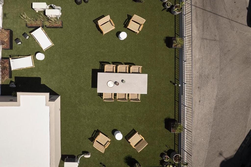 Monarco Executive Rooms — 3