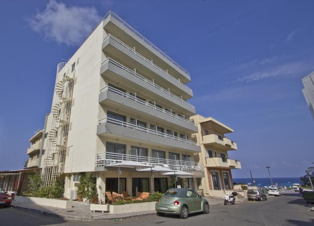 Nafsika Hotel — 1