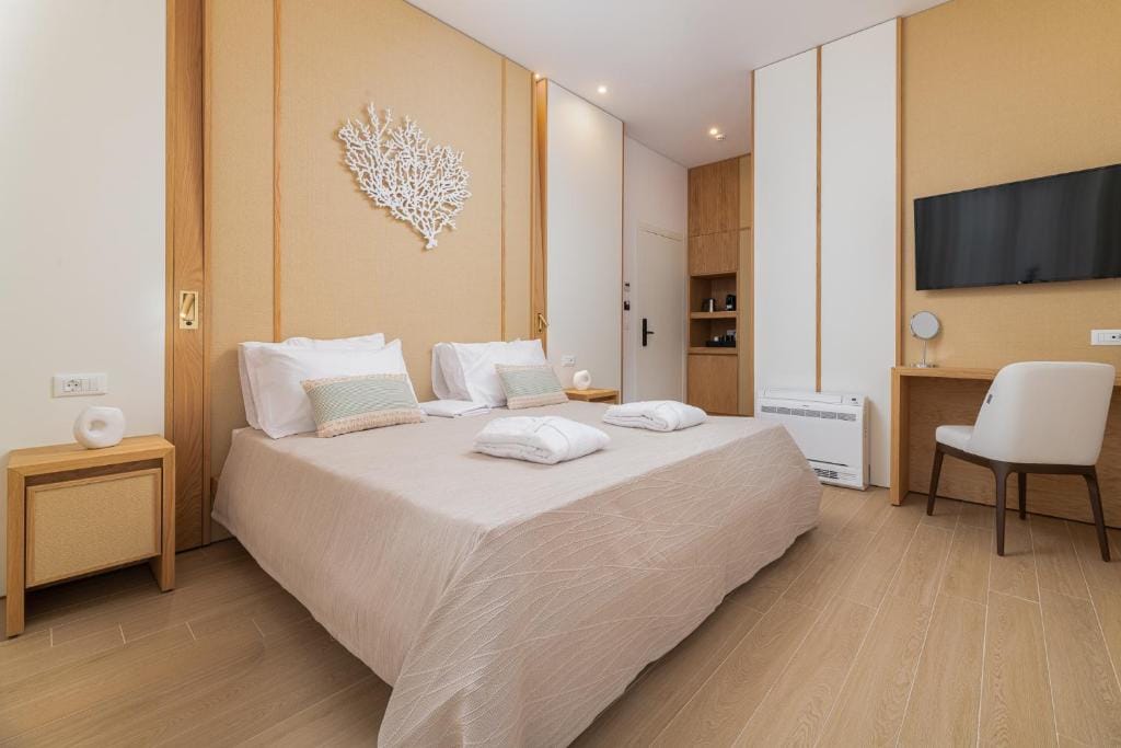 The 12th City Hotel — 4