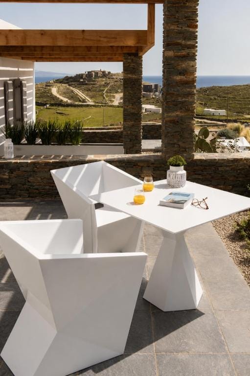 Elements Sifnos — 5