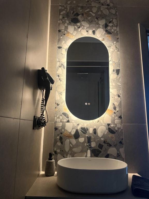 Thess Living Suites — 3