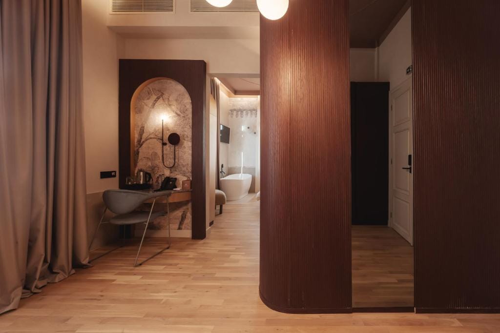 Zenith Premium Suites — 5