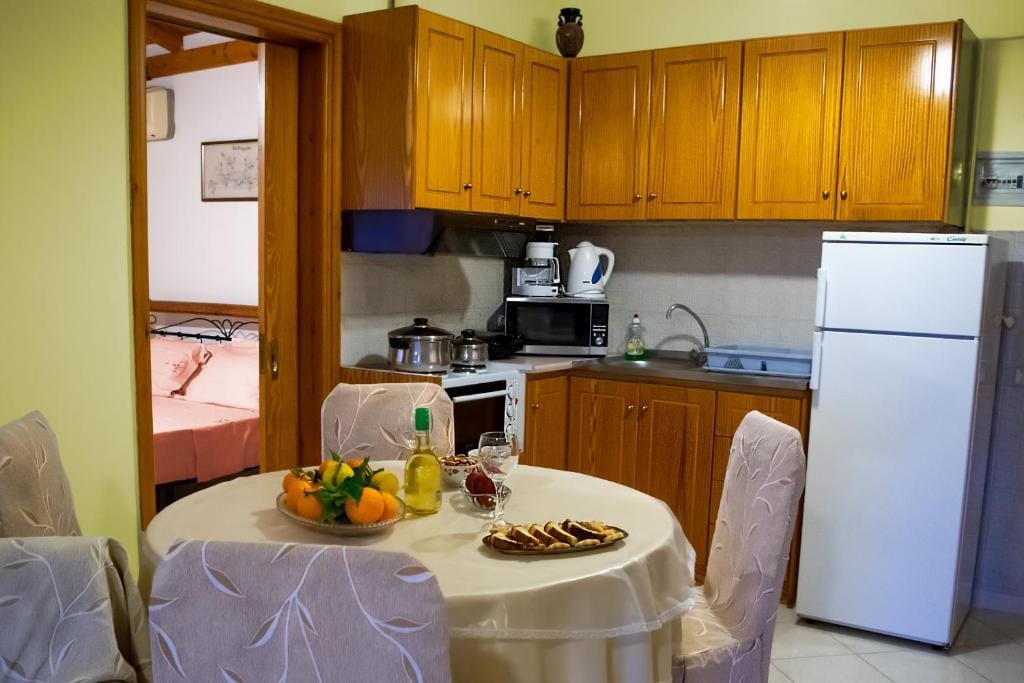Kleidas Apartments — 2