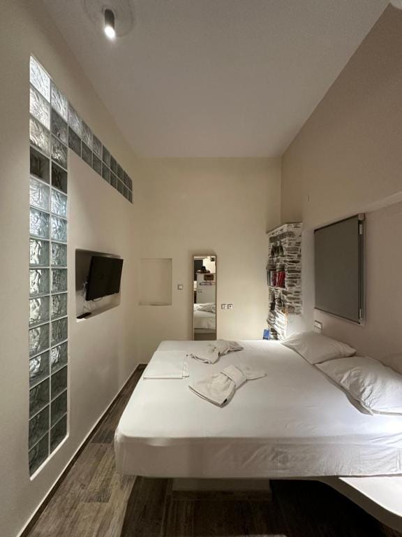 Afrodite Hotel — 5