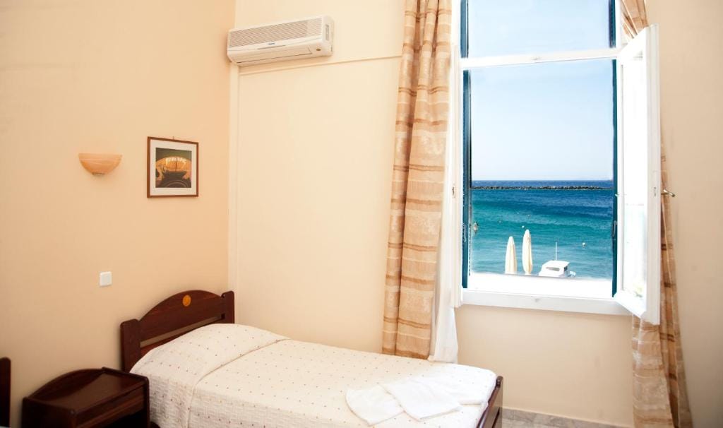 Avra Hotel — 2