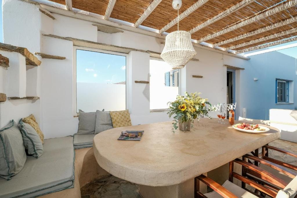 Golden Beach Studios & Suites — 3