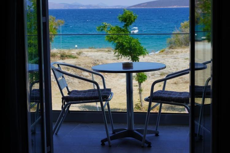 ANGELO Cafe Hotel — 5