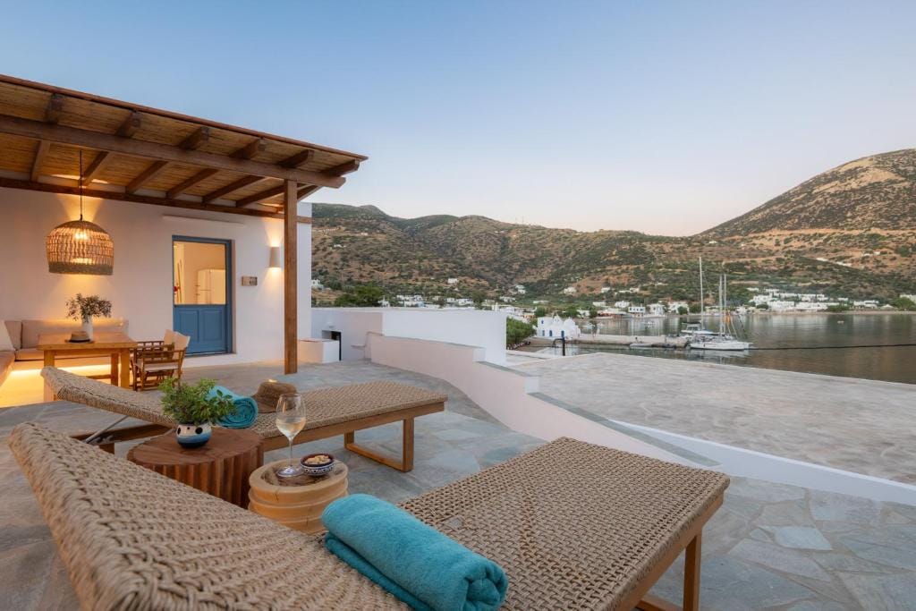 Archipelago Sifnos - Seaside Accommodation