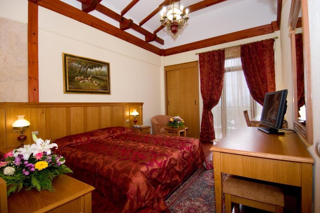Hotel Aiges Melathron — 2