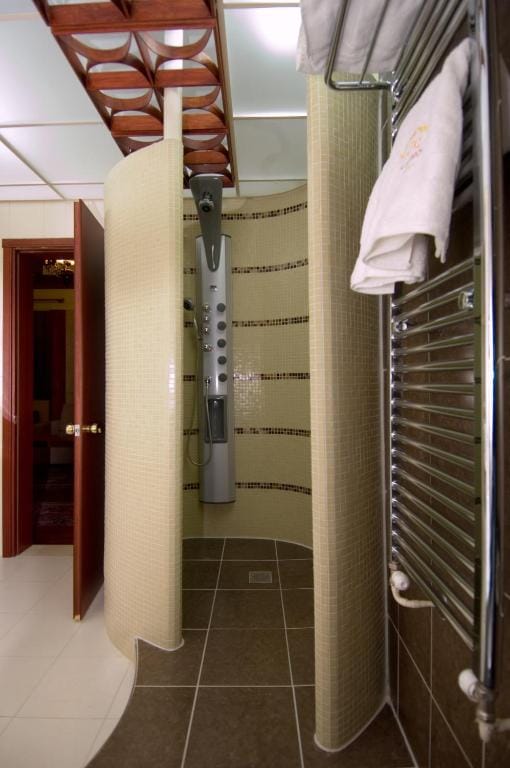 Hotel Aiges Melathron — 3